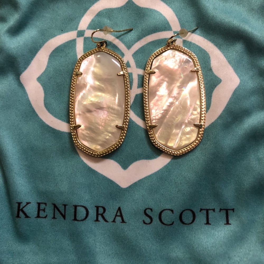 Kendra Scott Ivory Danielle Earrings
